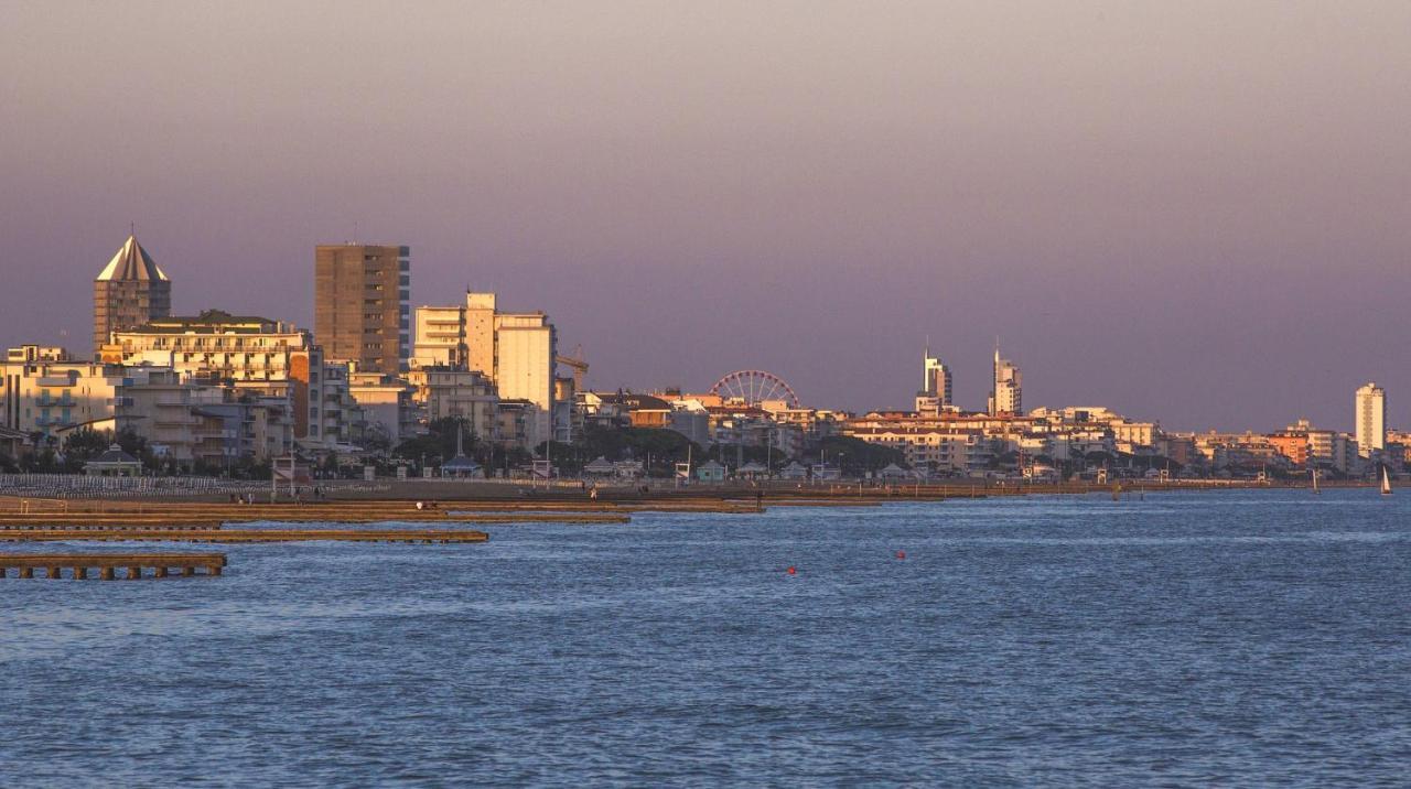 Appartamento Nuovo Centralissimo 150 Mt Dal Mare 利多迪迪耶索洛 外观 照片