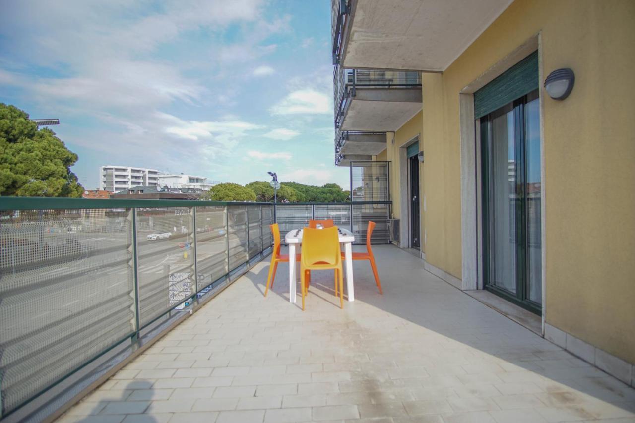 Appartamento Nuovo Centralissimo 150 Mt Dal Mare 利多迪迪耶索洛 外观 照片